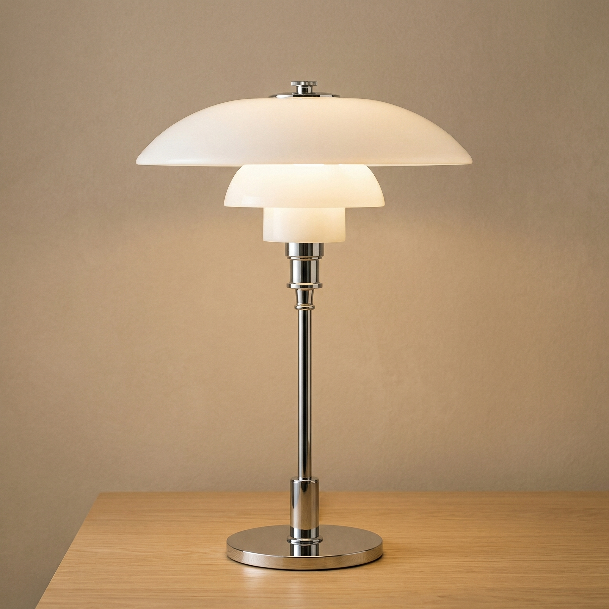 Lampe de table design danois